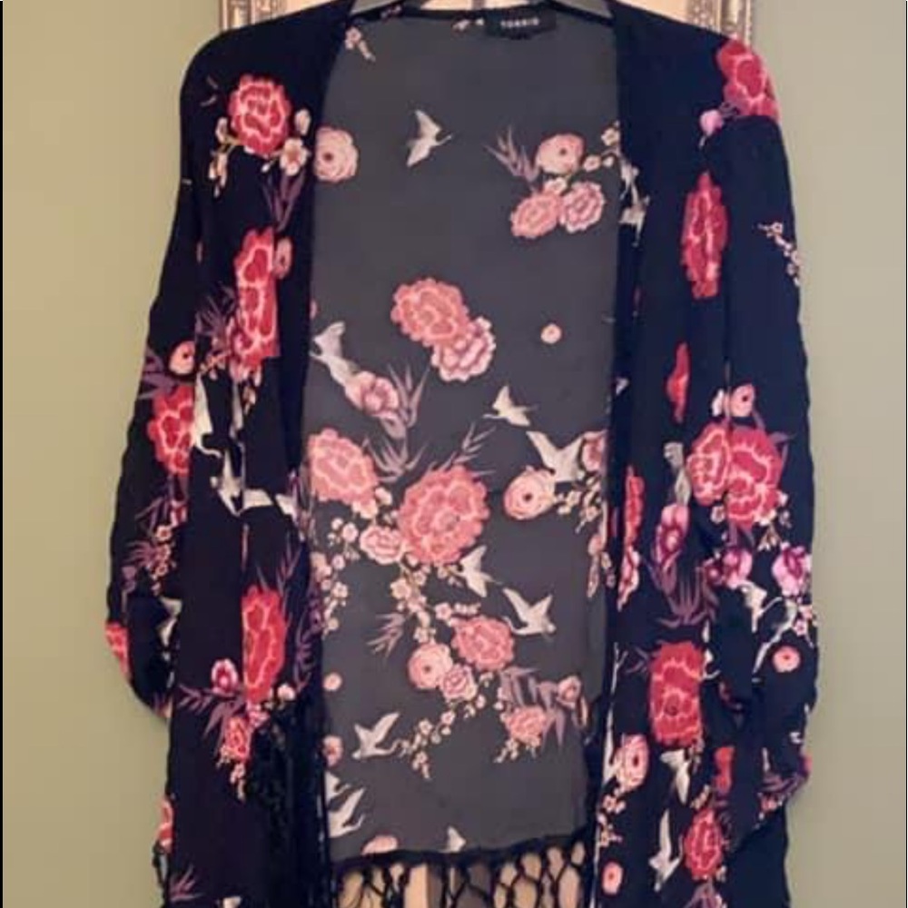 Torrid kimono